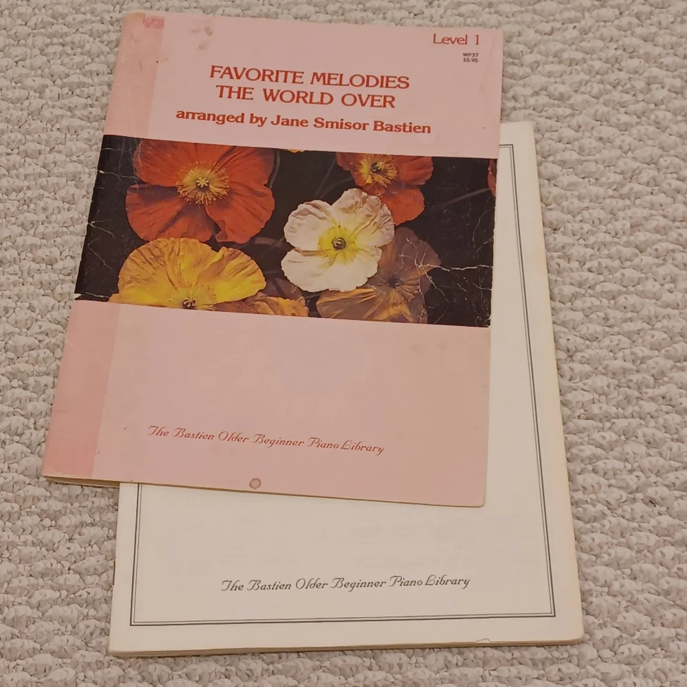Assorted Music Books Collection - Picture 4 of 11